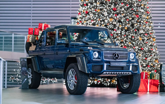 Erster Geländewagen Adventskalender von Mercedes