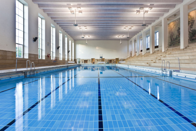 Die Schwimmhalle im Nordbad. Fotocredit: SWM/Robert Götzfried