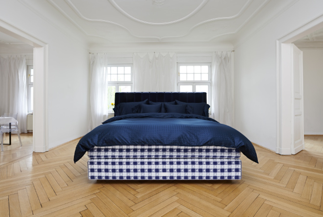 Das Design für das neueste Hästens Bett stammt von dem bekannten amerikanischen Innenarchitekten und Designer Ferris Rafauli. Designerbetten von Hästens