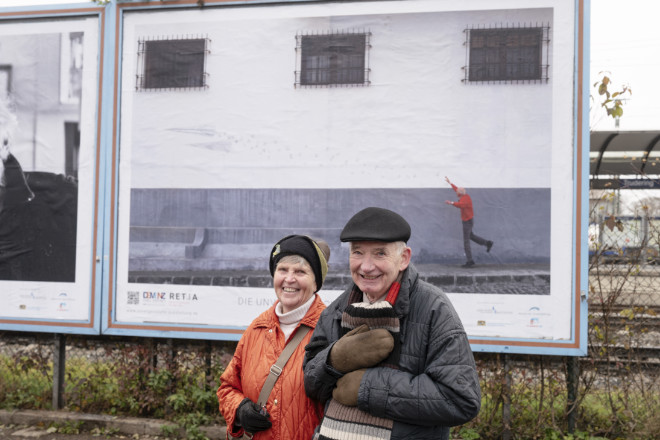 Besondere Foto-Plakate in München: ‚Demenz‘ neu sehen!