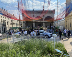 Solar Carport, Kraftstoff sparen, Umwelt schützen: Die IAA und ihr Impact auf Nachhaltigkeit!