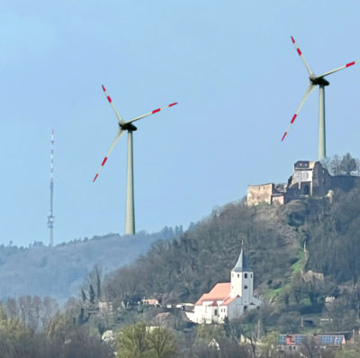 Windkraft-Giga-Projekt in Regensburg: Bürgerinitiative will es verhindern