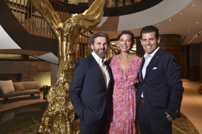 Storytelling Art Cocktail ‚Olive Tree Pompeii‘ bei Wempe in München