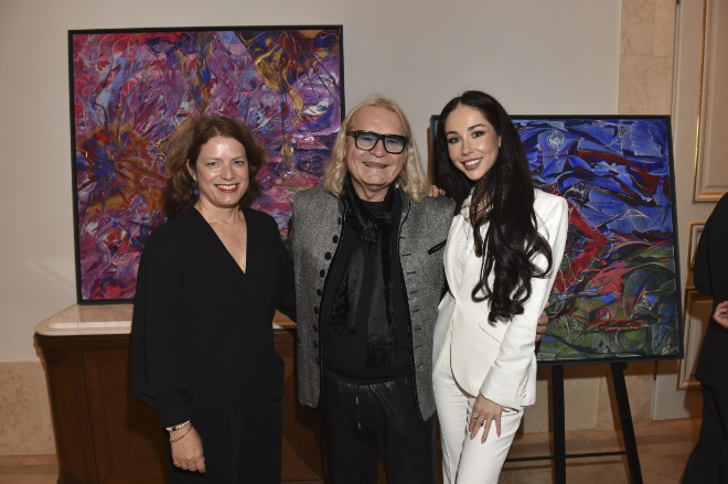 Bettina Beckert (Sotheby's, Head of Munich Office) kam zum Saboteur-Opening von Thomas, Santiago und Designerin und Künstlerin Rita Sabo. Foto: BrauerPhotos / G.Nitschke 