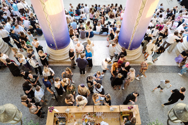 Bayerische-Staatsoper, Eröffnung Apollon Stufenbar 2024, © Geoffroy Schied.jpg