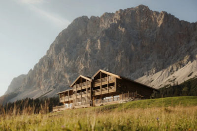 Neun Suiten über den Dingen: Das eriro Hideaway am Zugspitzmassiv