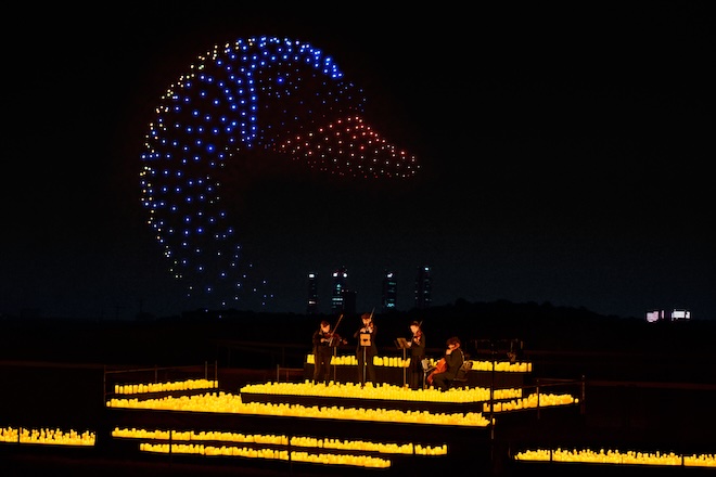DroneArt Show München in Riem: Spektakuläre Drohnenshow unter freiem Himmel