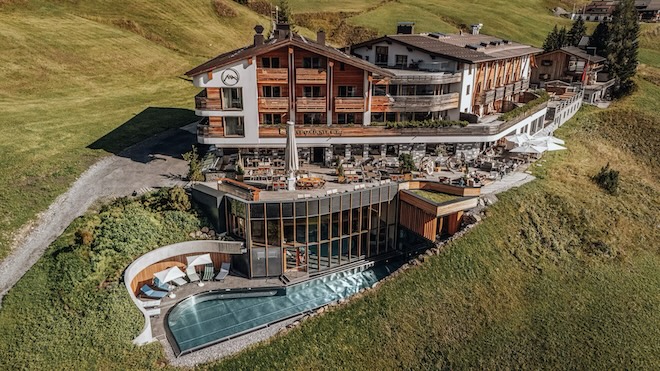Hotel Goldener Berg Lech