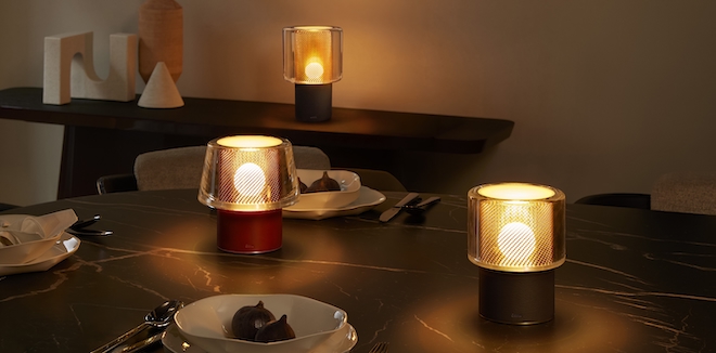 Mit Era präsentiert Occhio zur Milan Design Week 2026 eine neue Leuchtenserie, die präzise Glaskunst, warme Lichtstimmung und luxuriöse Materialität verbindet.