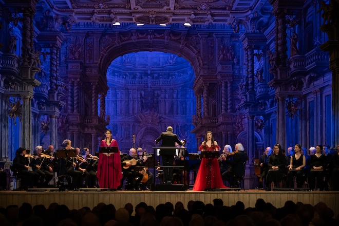 Gluck im UNESCO-Weltkulturerbe: „Paride ed Elena“ im Markgräflichen Opernhaus Bayreuth zeigte, wie stark historische Bühne, Musik und Atmosphäre bei den Gluck Festspielen 2026 ineinandergreifen.